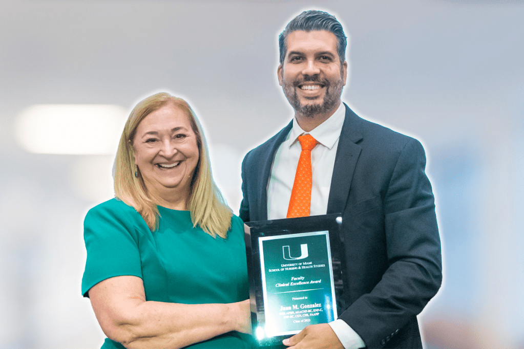 Juan M. Gonzalez Earns the 2023 Clinical Teaching Excellence&nbsp;Award