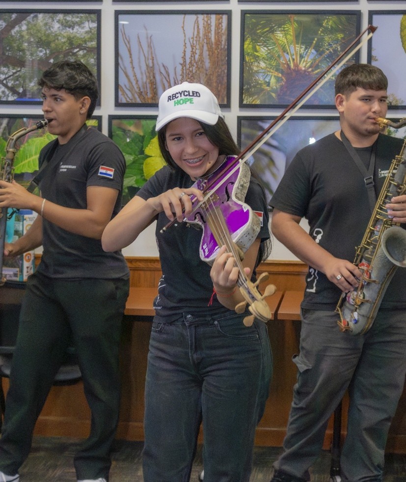Barry University Hosts Ecological Action Showcase Highlighting Environmental Impact by South Florida Catholic High&nbsp;Schools